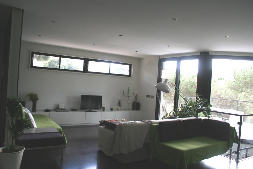 Casa Ceca De La Playa Y Barcelona, Con Piscina Climatizada Y Jacuzzi Villa Vallromanes Phòng bức ảnh